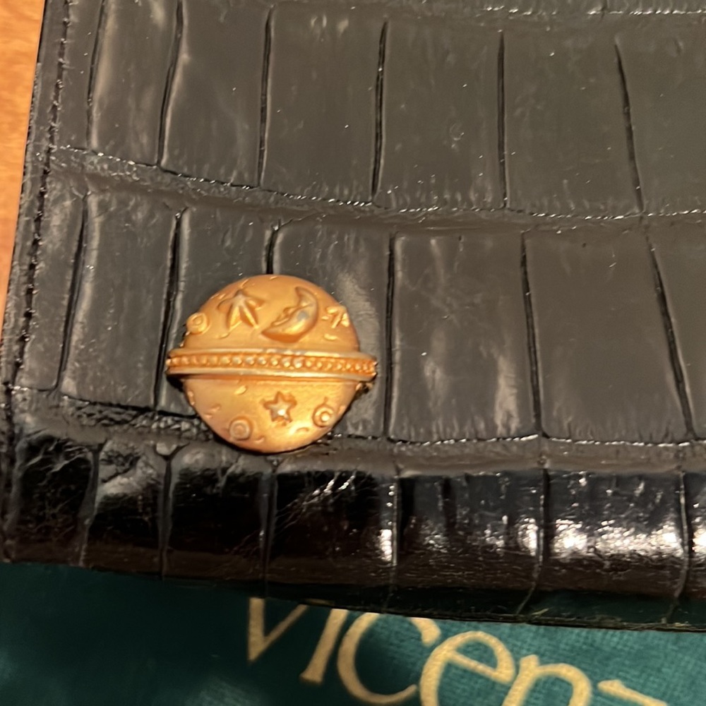 Vintage Vicenza Patent Croc Leather Clutch - Picture 2 of 8